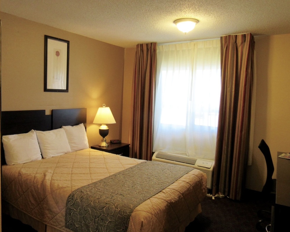 Rodeway Inn 8/28