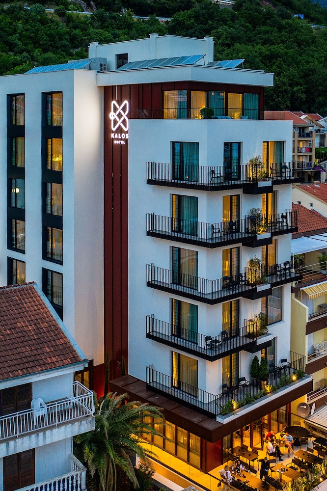 Hotel Kalos 3/64
