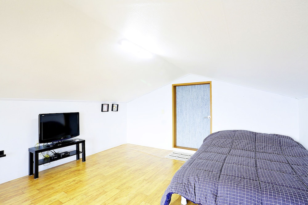Jeju Beach House 27/32