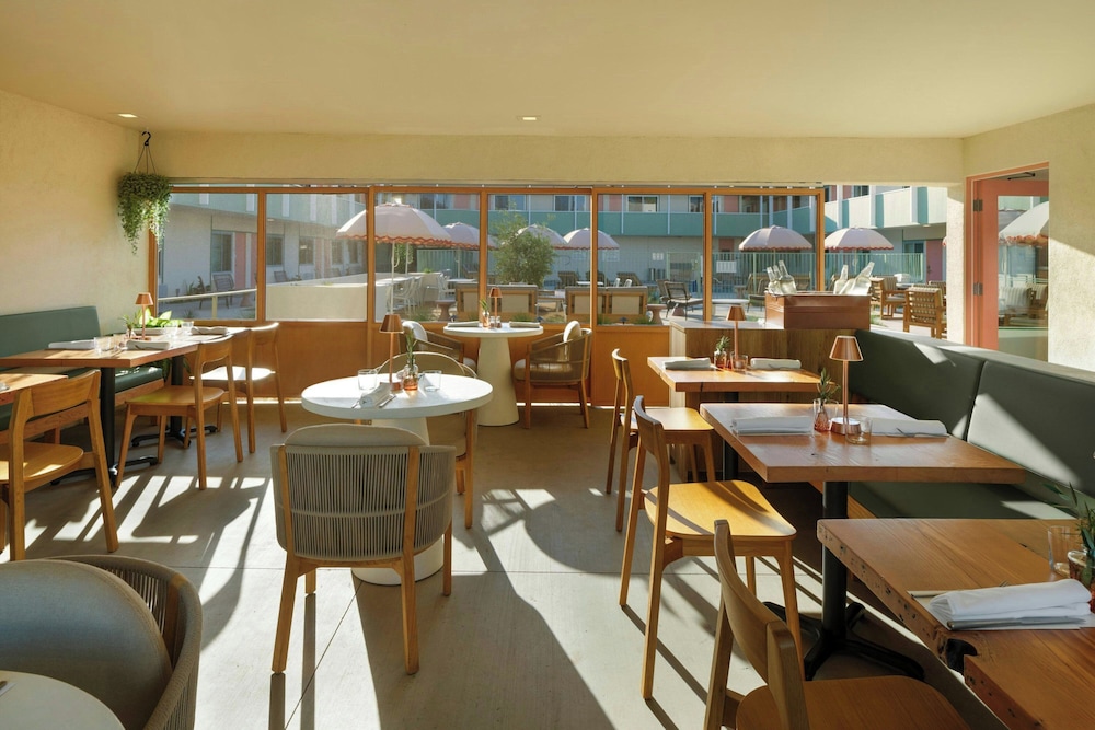 City Center Hotel Long Beach, Sonder by Marriott Bonvoy 37/53
