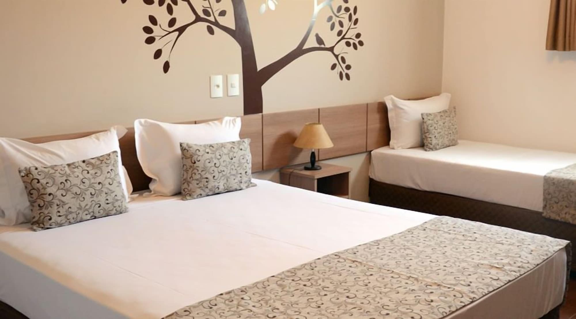 Super, Luxury, Apartment, Double and Twin Beds