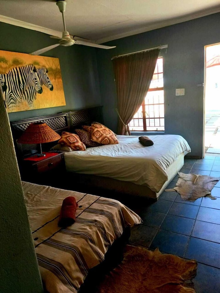 Limpopo Lodge 8/16