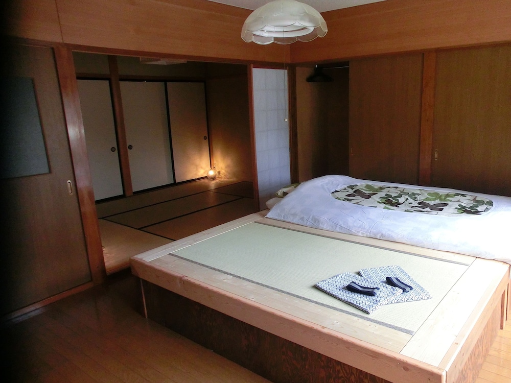 Takayama Ninja House 10/50