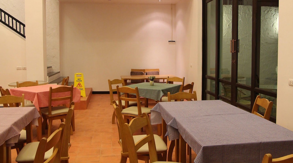 Baan Nan Hotel 50/53