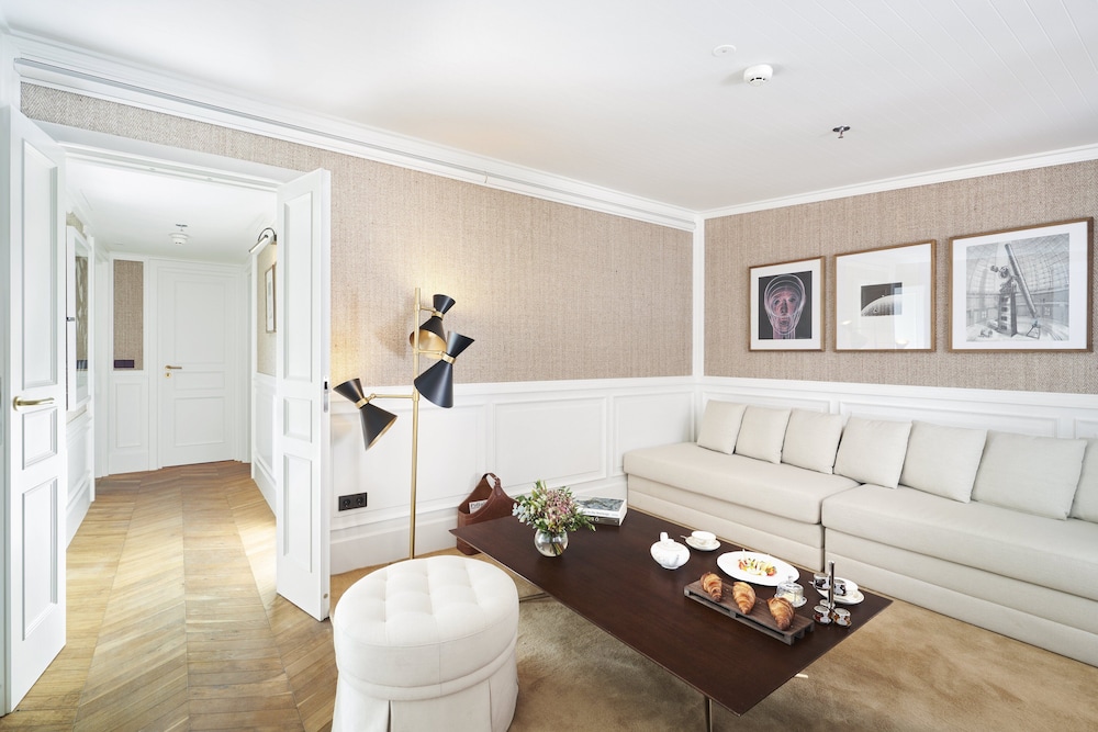 Bless Hotel Madrid 58/84