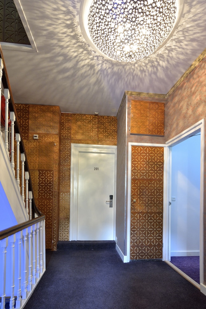 Boutique Hotel La Belle Vue 30/50