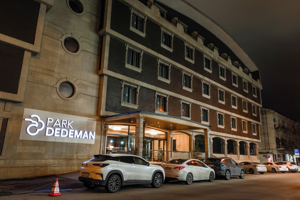 Park Dedeman Baku 72/79