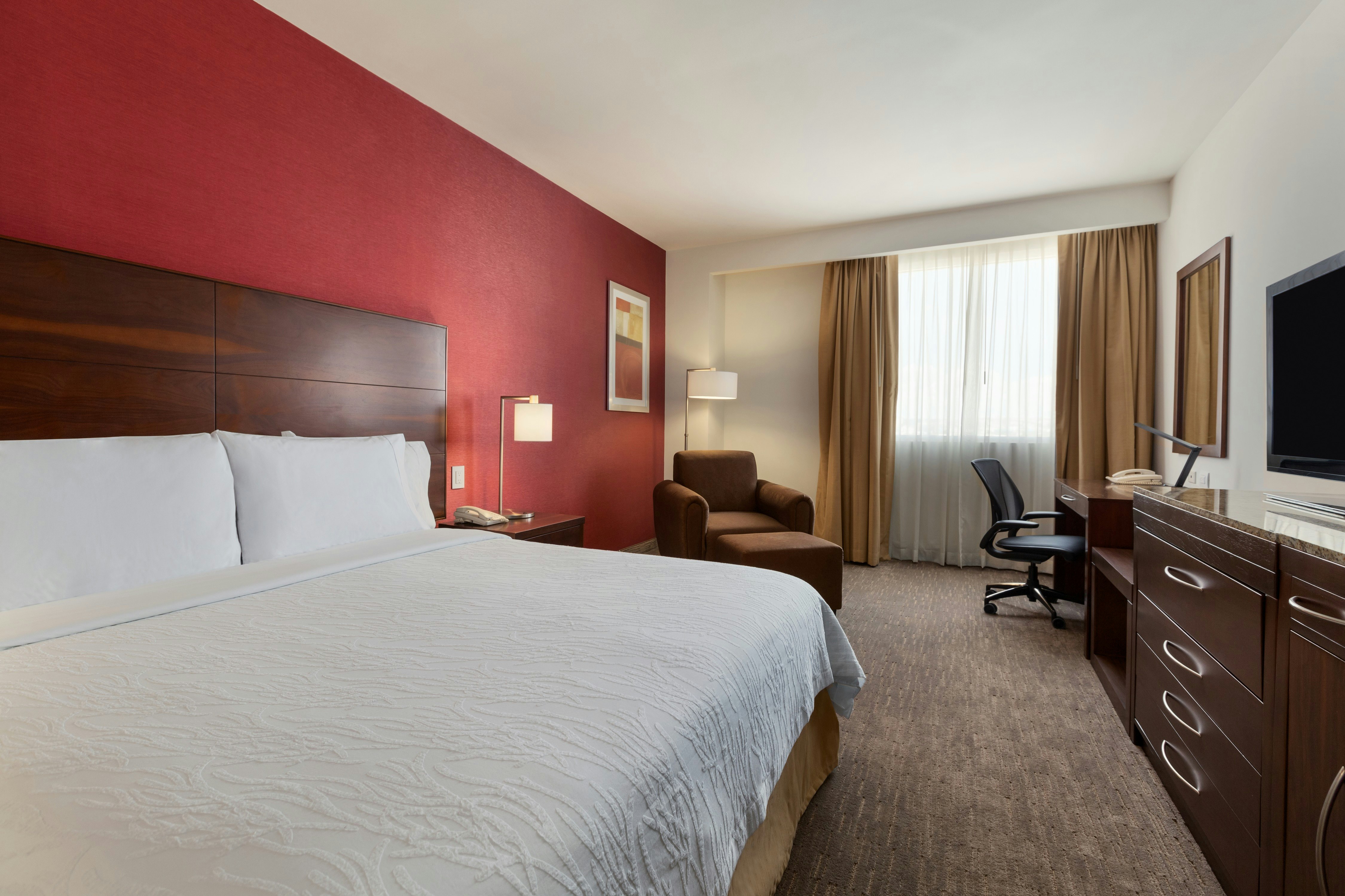 ROOM, KING BED, TERRACE