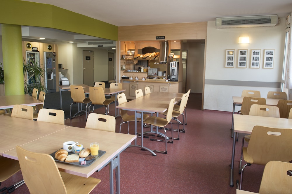 B&B HOTEL Auxerre Moneteau 40/50