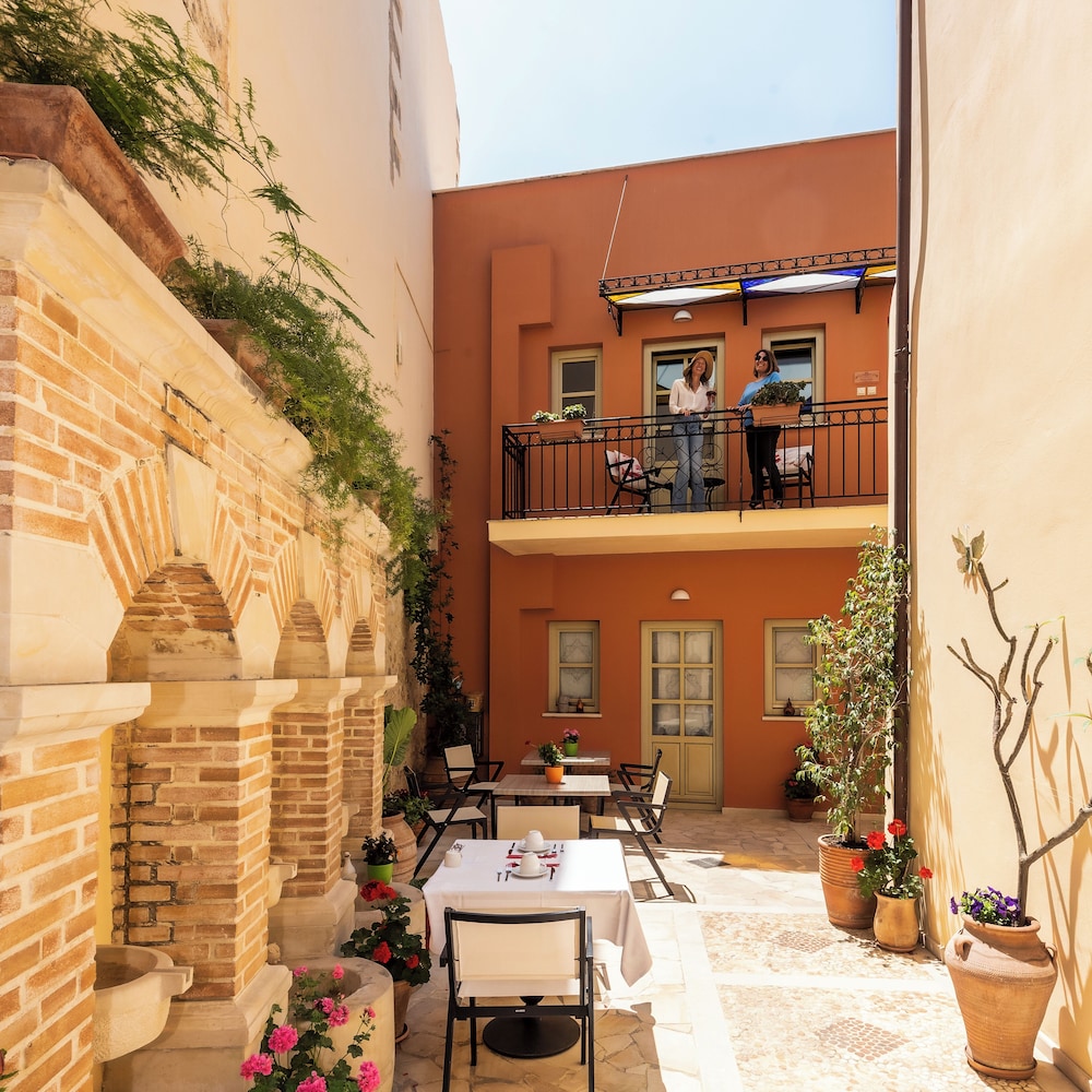 Casa Moazzo Suites and Apartments 8/59