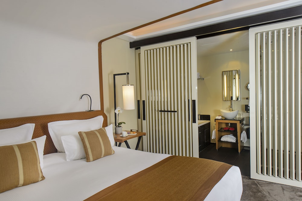 Five Seas by Inwood Hotels 16/60
