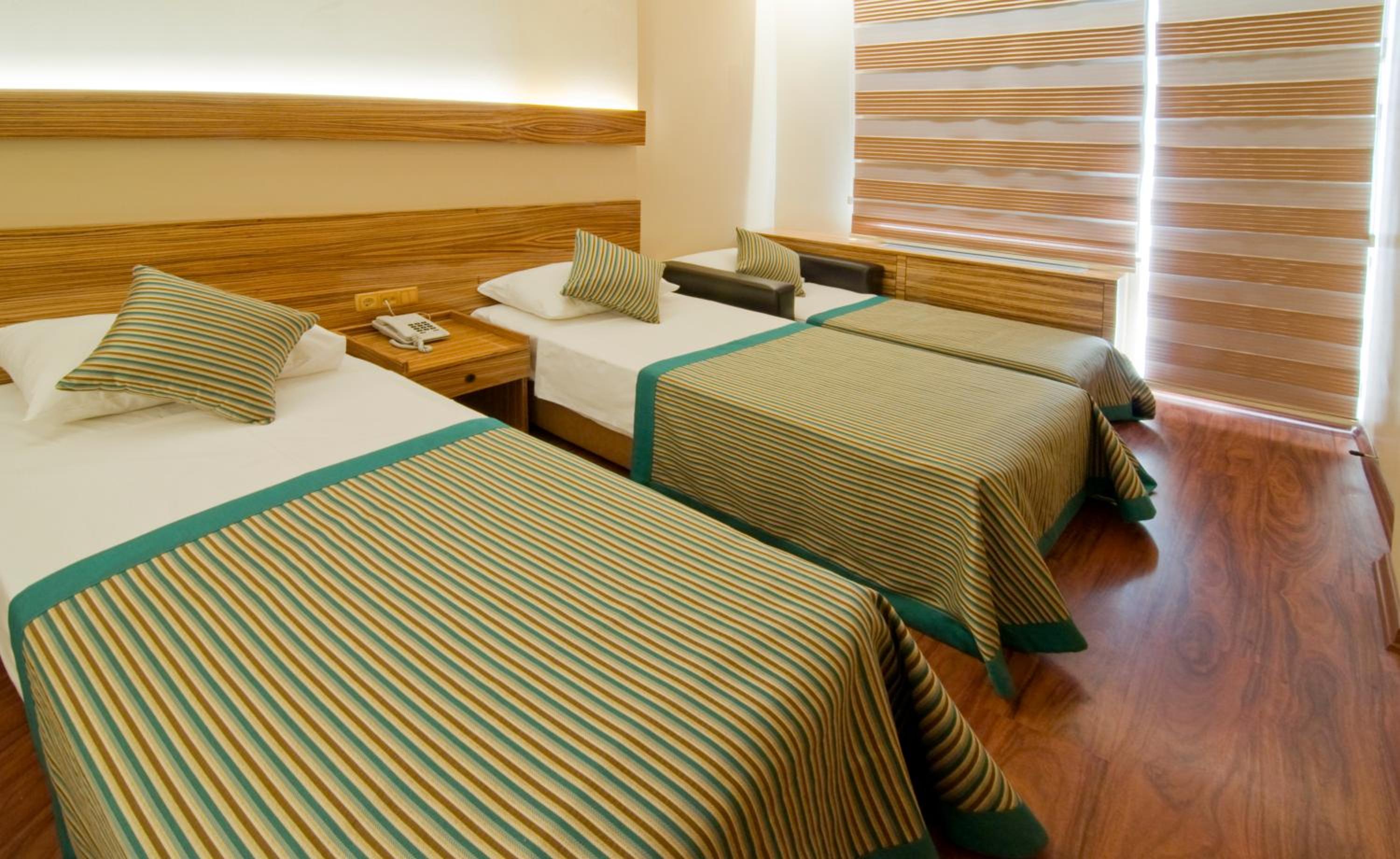 Standard, Triple, 3 Beds