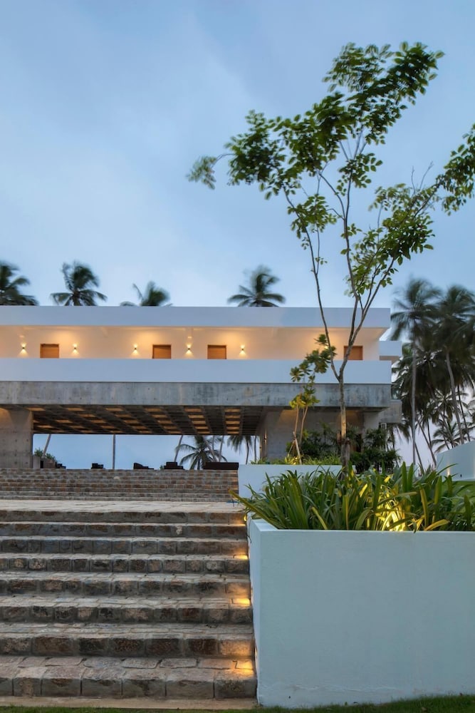 Serendivi Resort Villa 34/42