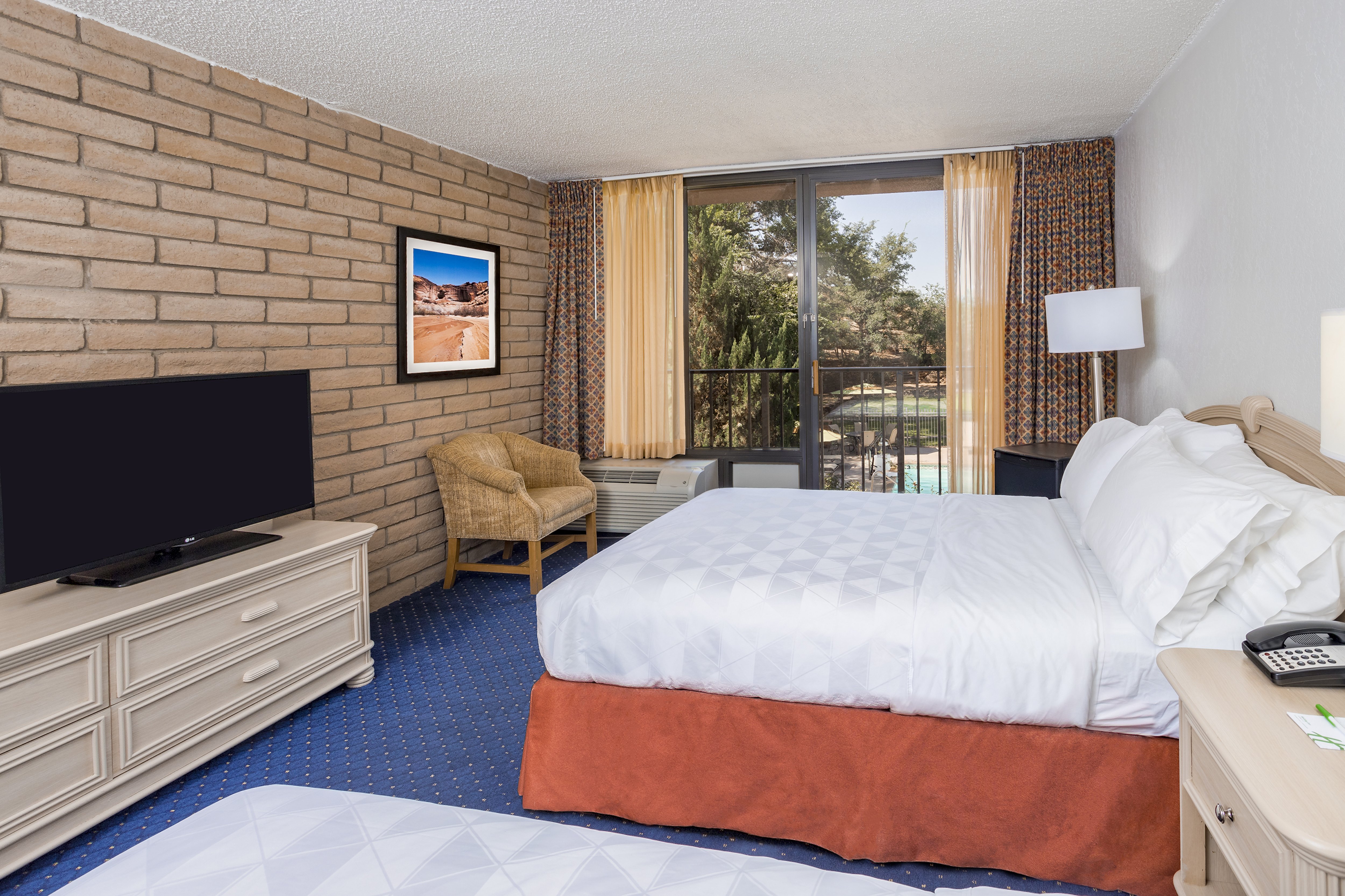 Room at Holiday Inn Canyon de Chelly (Chinle), an IHG Hotel, CHINLE - AZ
