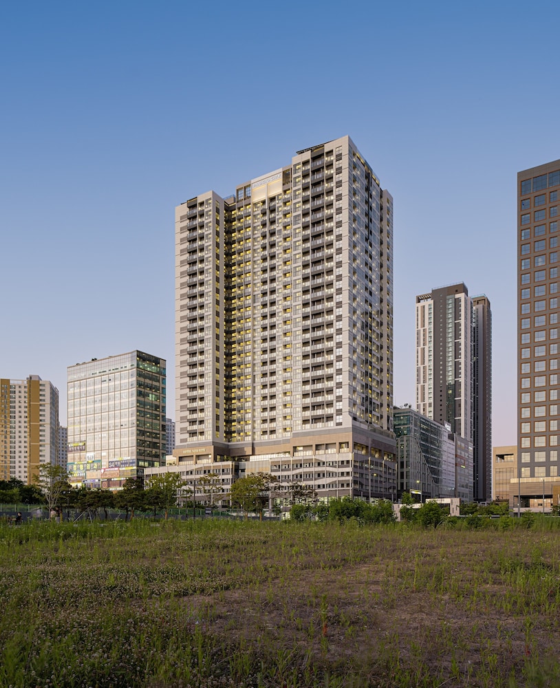 Sota Suite Pyeongtaek Godeok 56/60