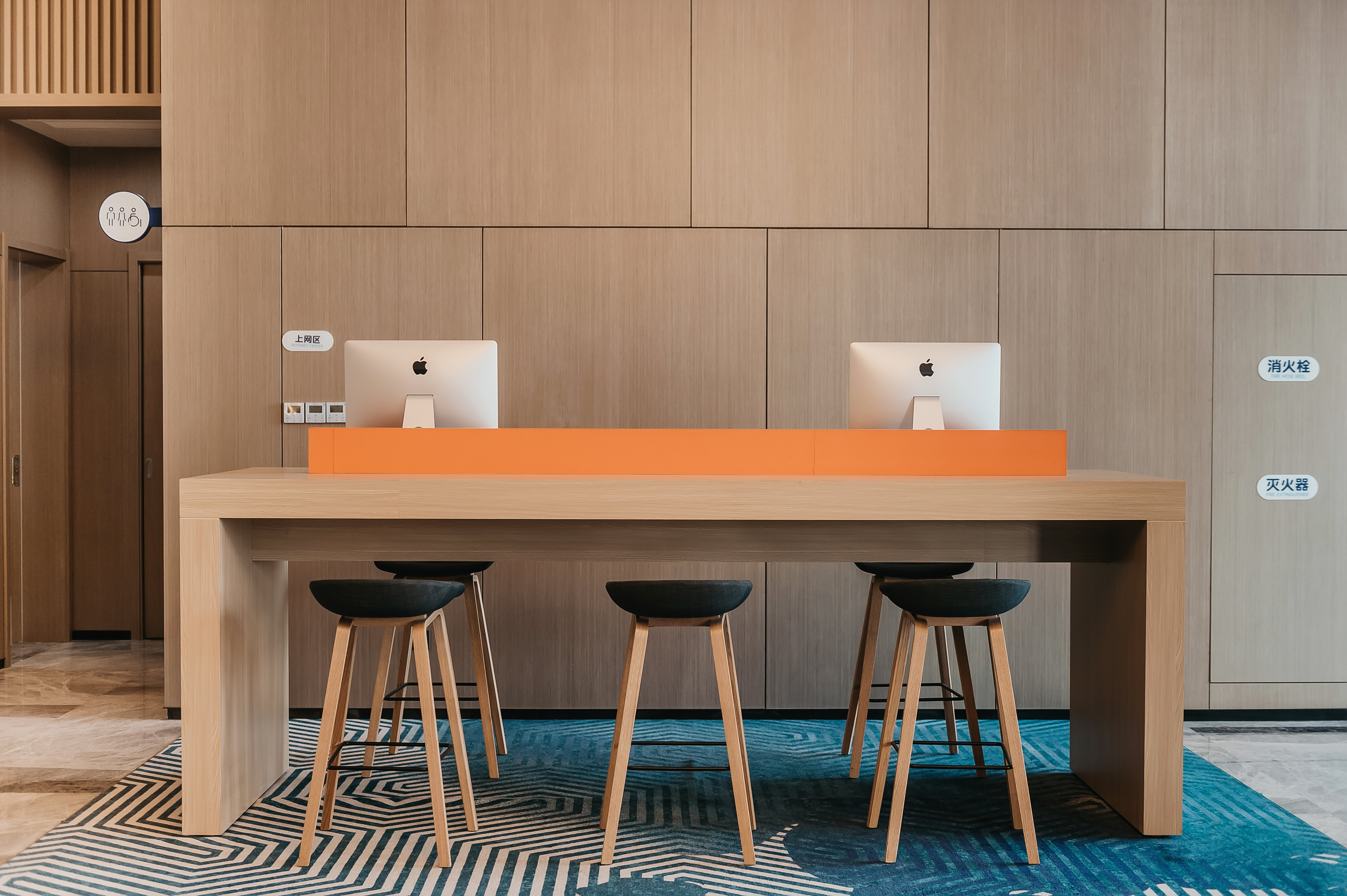 Holiday Inn Express Taizhou Cmc 21/24