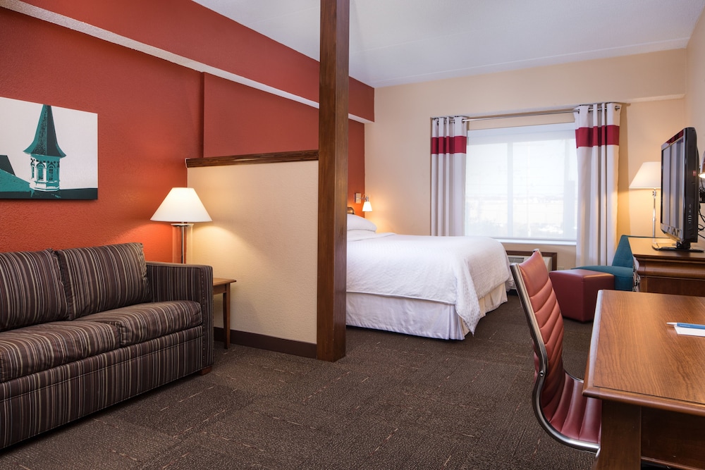 Four Points By Sheraton Louisville Airport 24/27