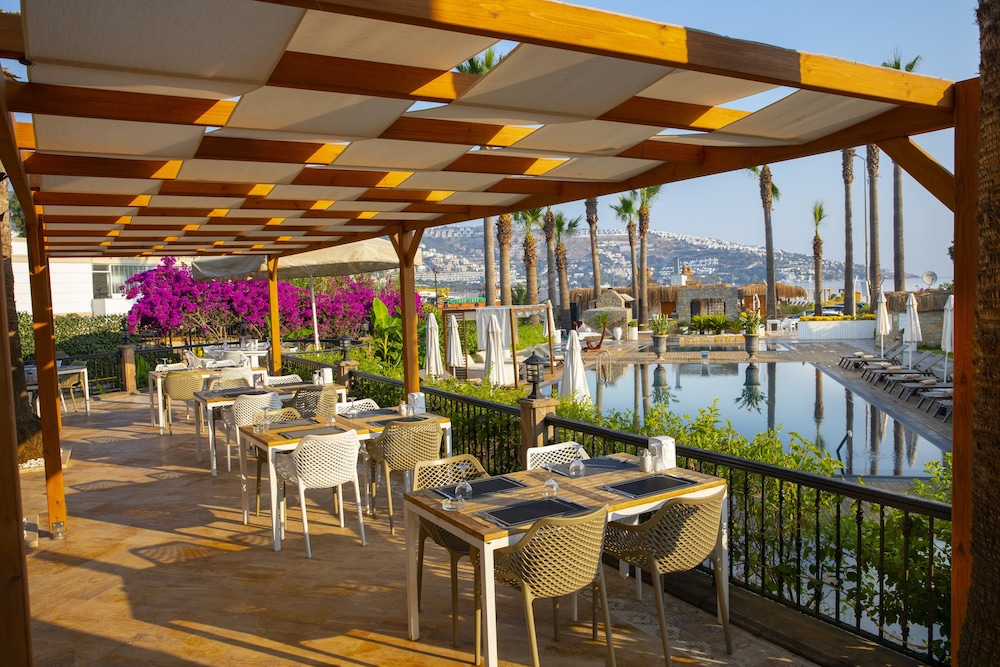 Vita Bella Resort Spa 50/63