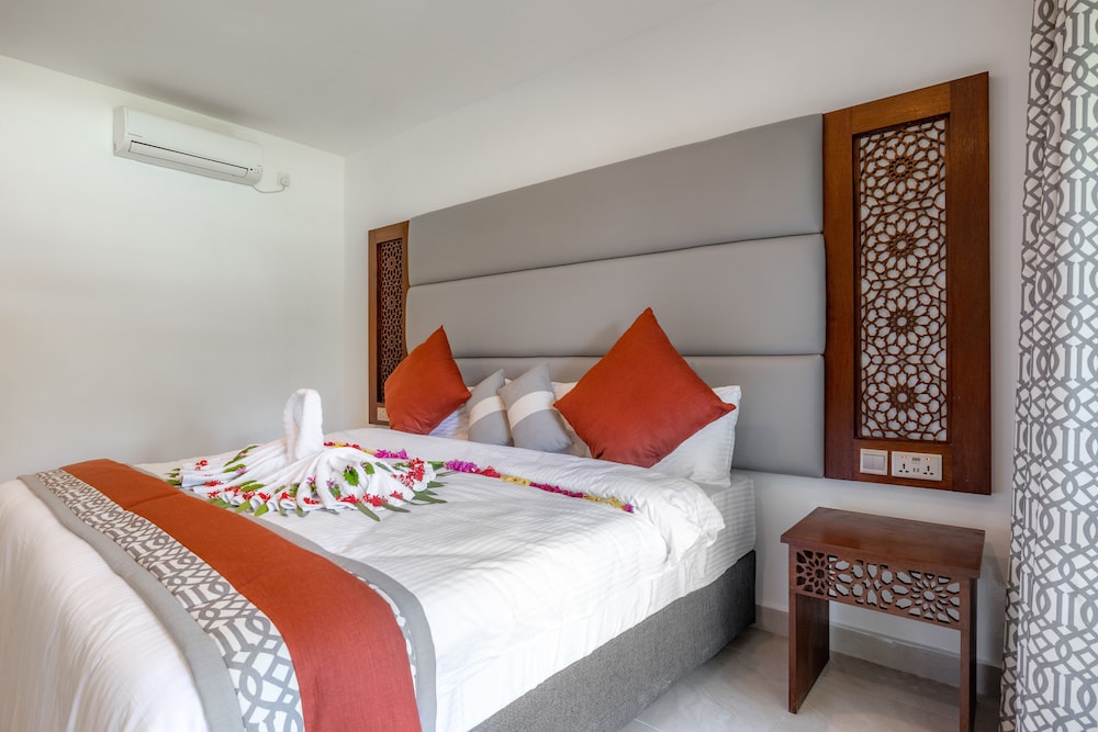Southern Palms Beach Resort 15/54