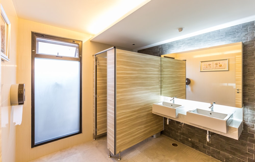 Baron Residence Bangkok 50/50