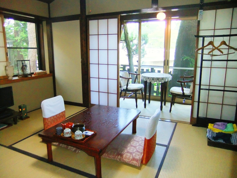 Sumiyoshi Ryokan 38/48