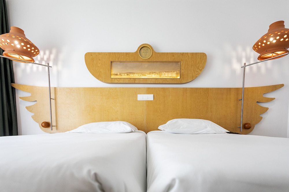 Hotel Ponta Delgada 41/122