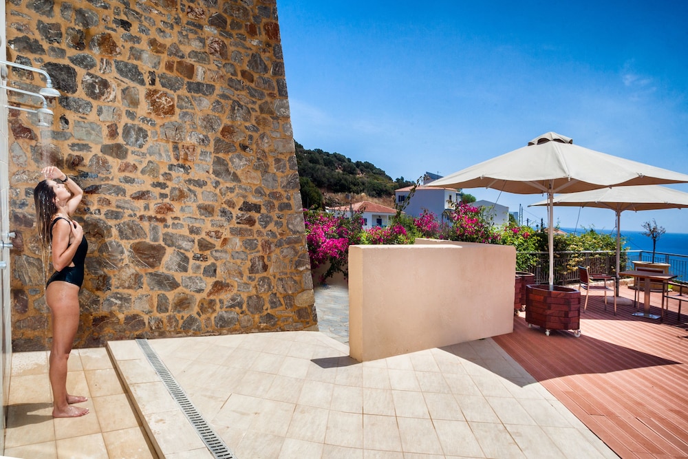 Kythea Resort 38/65