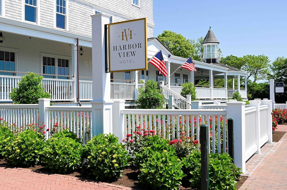 HARBOR VIEW HOTEL 4/50