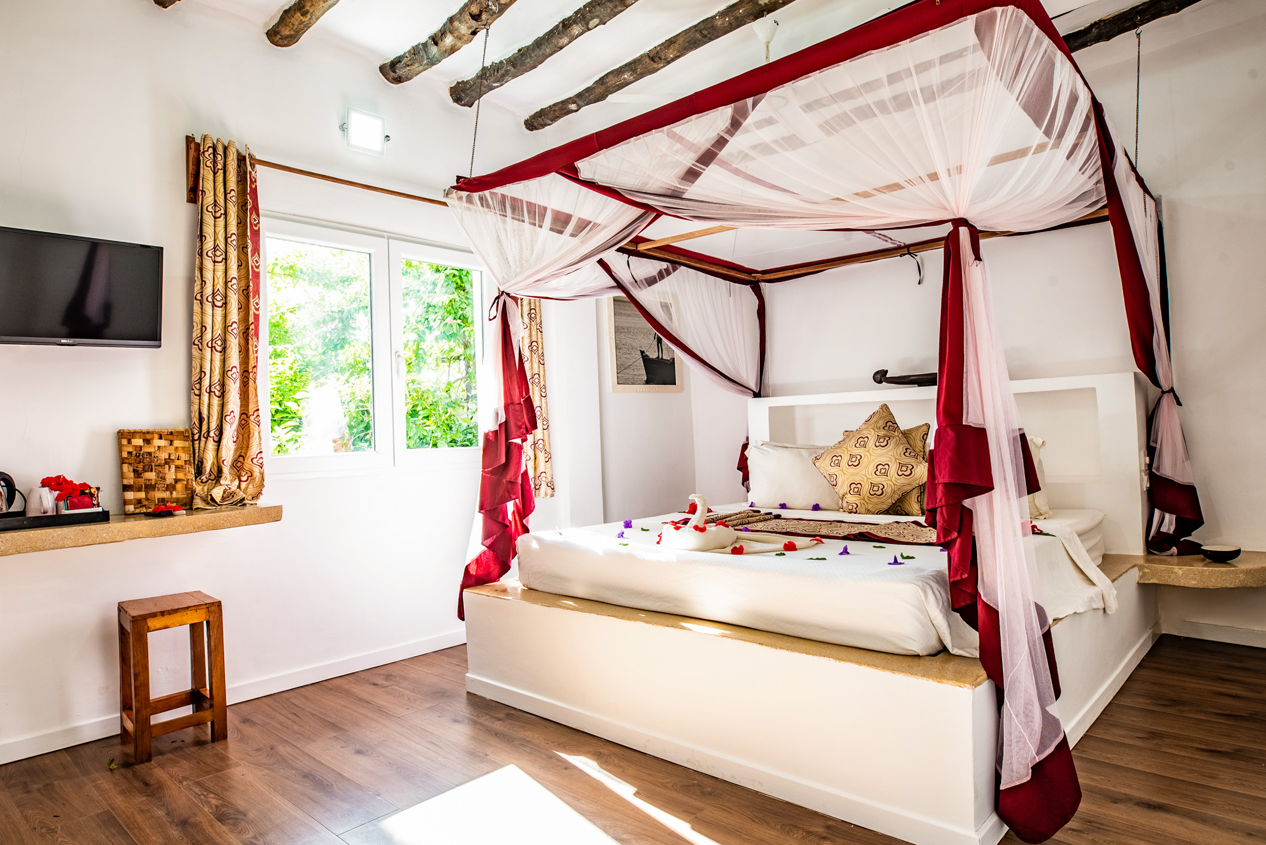 Room at AHG Dreams Bay Beach Hotel - Adults Only, MATEMWE