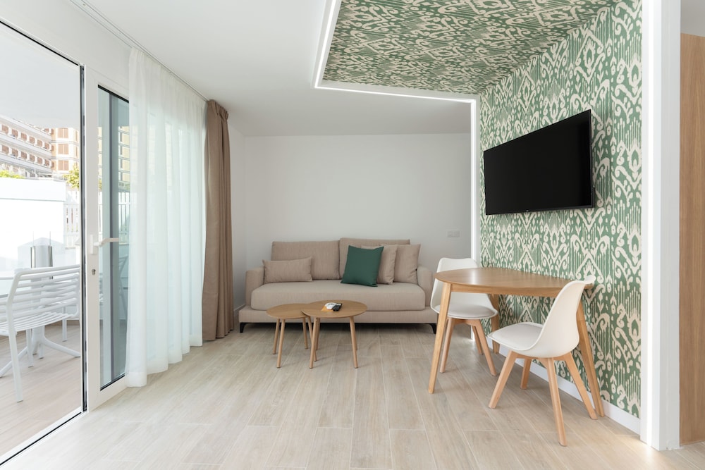 Alsol Los Caribes II - Adults Only 26/33