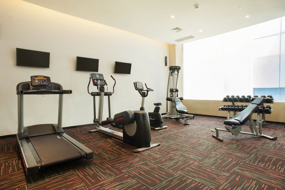 Holiday Inn Express Surabaya Centerpoint by Ihg 52/81