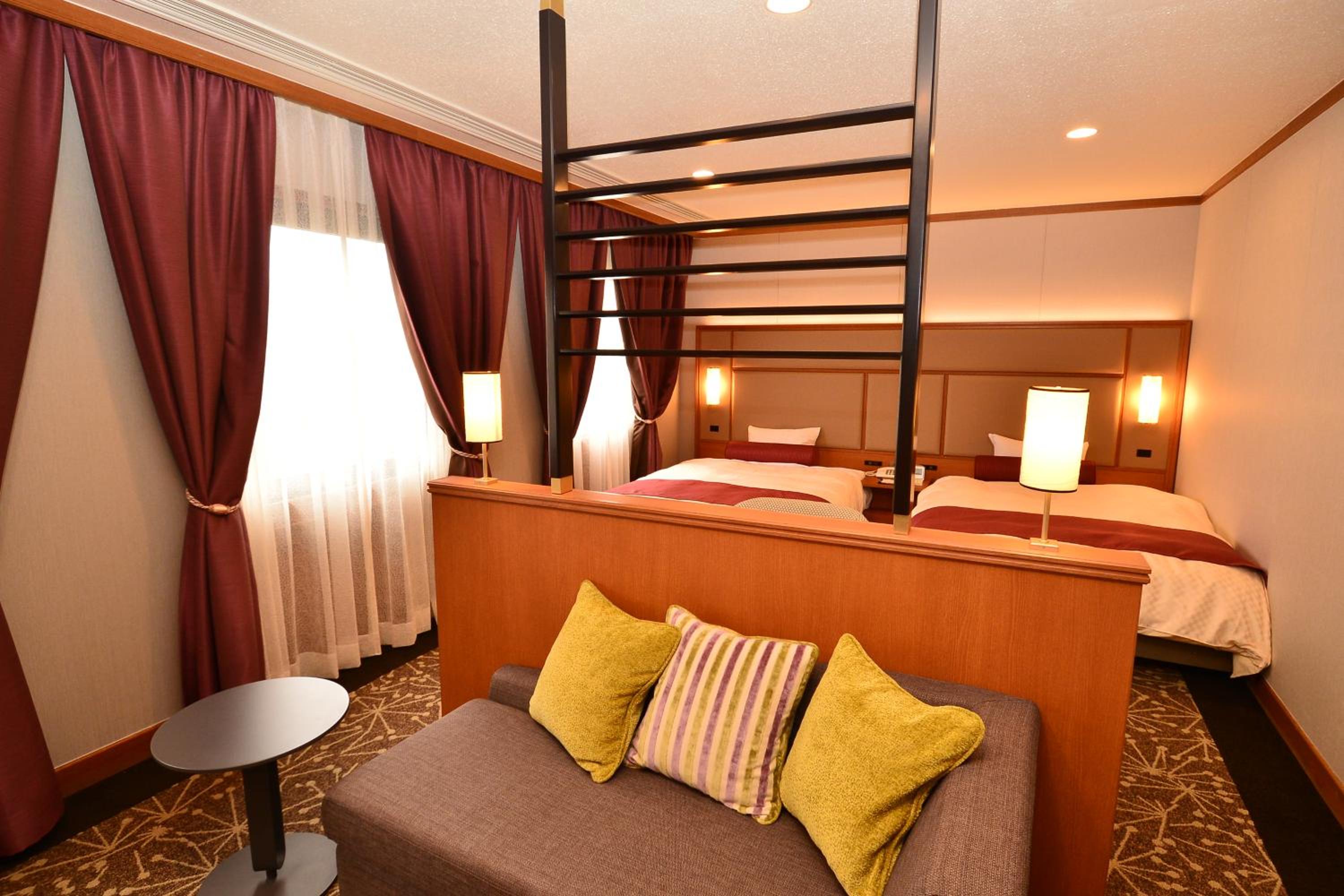 Hotel Sunroute Sano 42/47