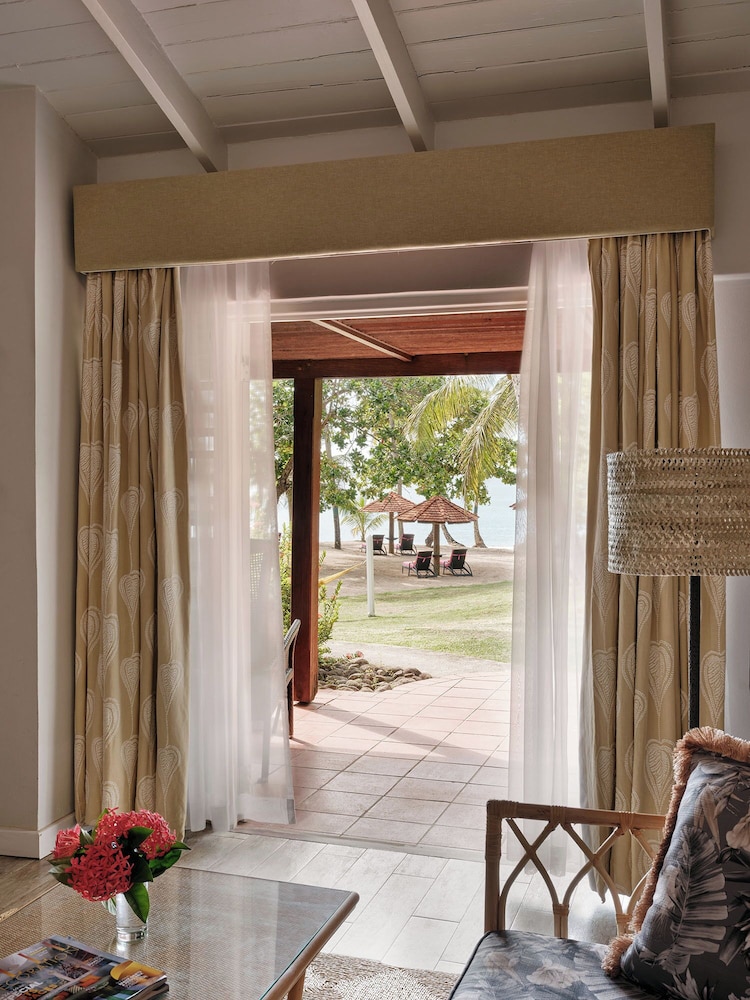 Studio, Suite, King Bed, Ocean Front