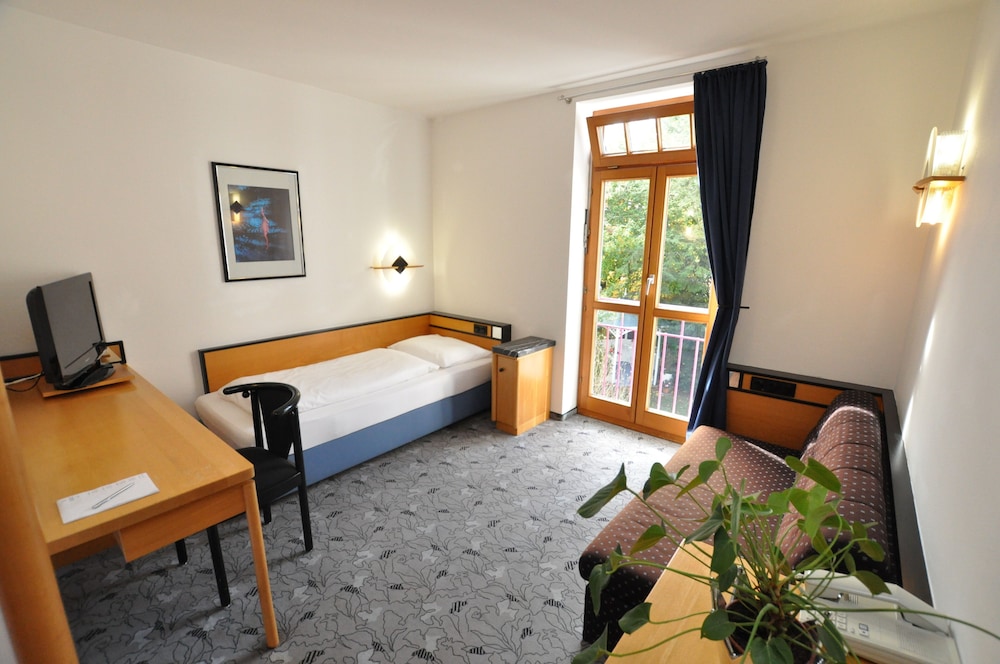 Villa Waldperlach 30/72