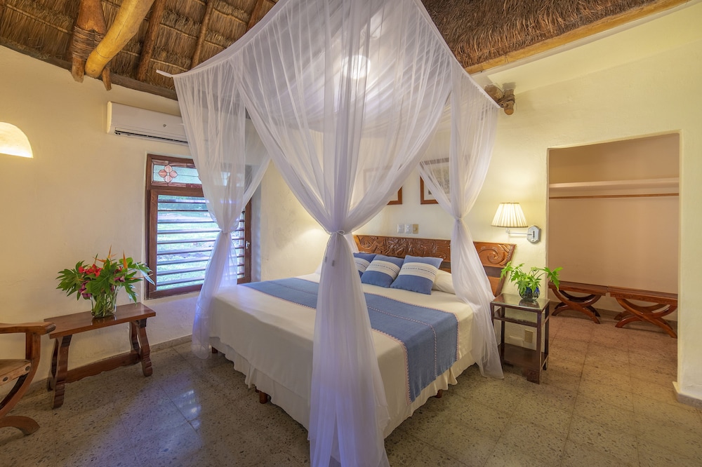 Mayaland Hotel And Bungalows 14/50