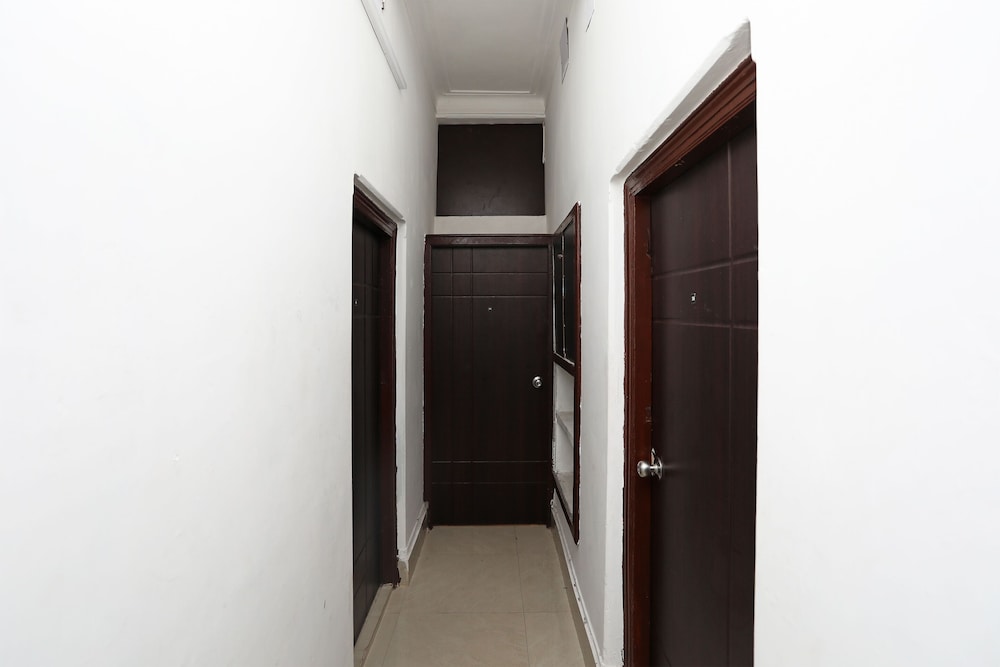 Oyo 11569 Jalan Lake View 16/18