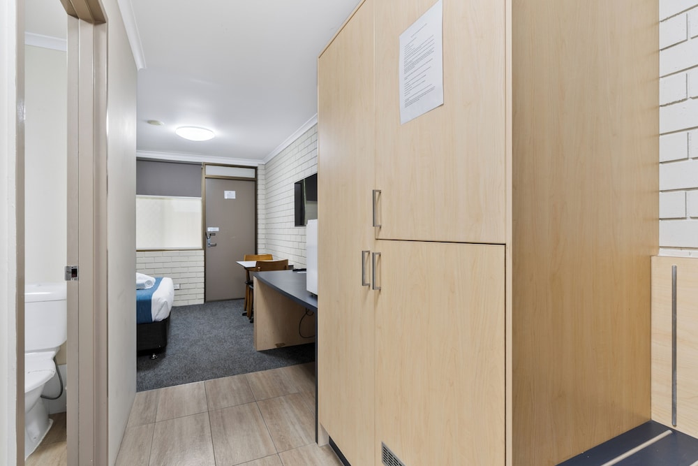 Morayfield Tavern Motel 28/28