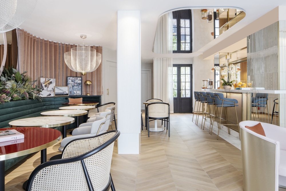 Hotel Parisianer 27/33