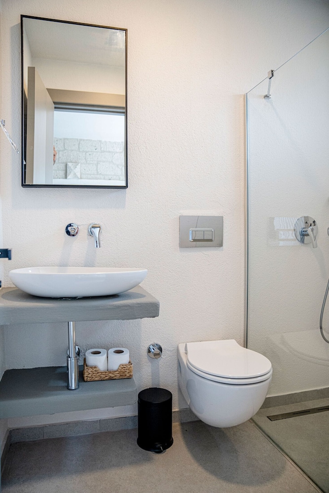 Derin Konak Hotel - Adults Only 51/56