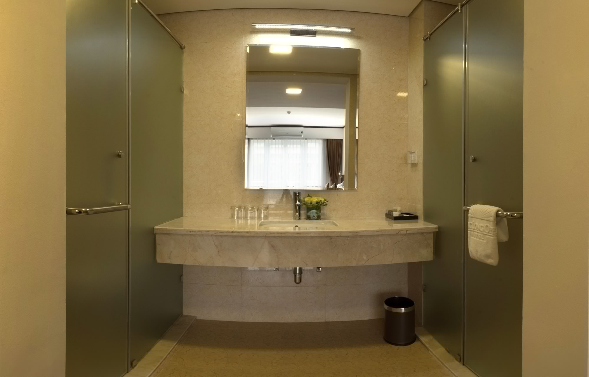Deluxe, Twin Beds, Thang Long Opera 10/10