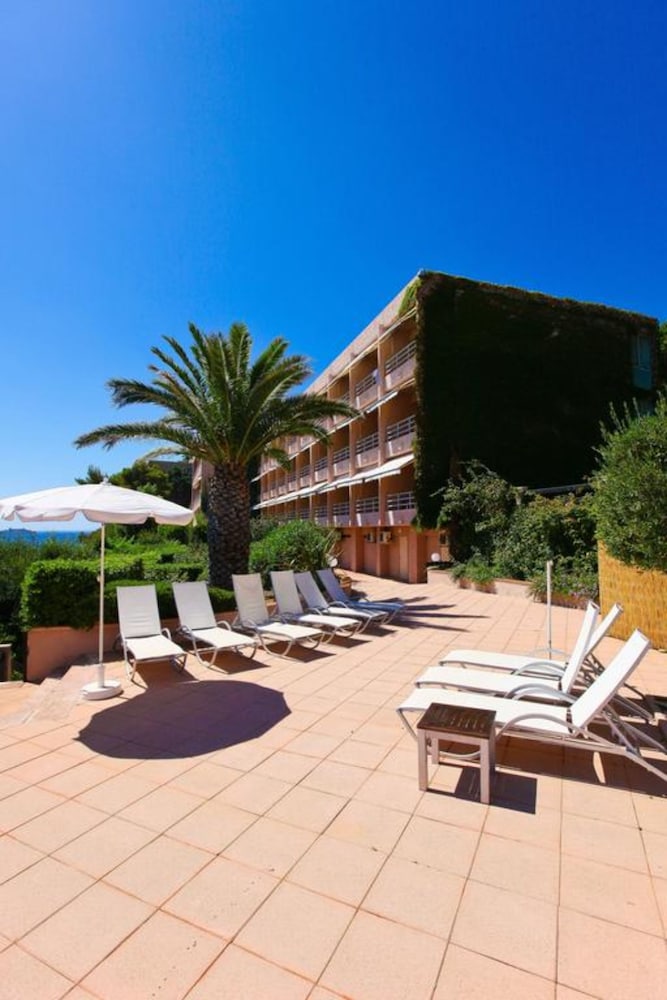 Hotel Alivi 25/29