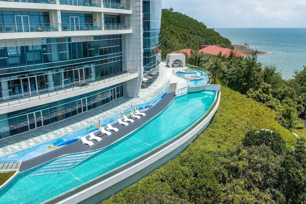 Sheraton Beihai Resort 8/64