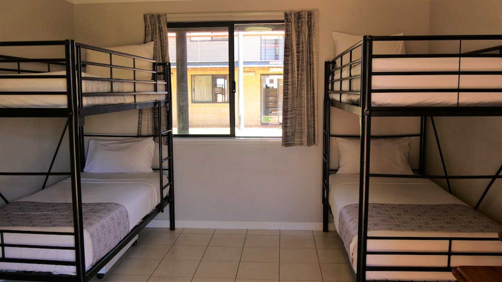 Rac Monkey Mia Dolphin Resort 45/74