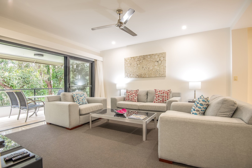 Noosa Springs Golf Resort Spa 42/65