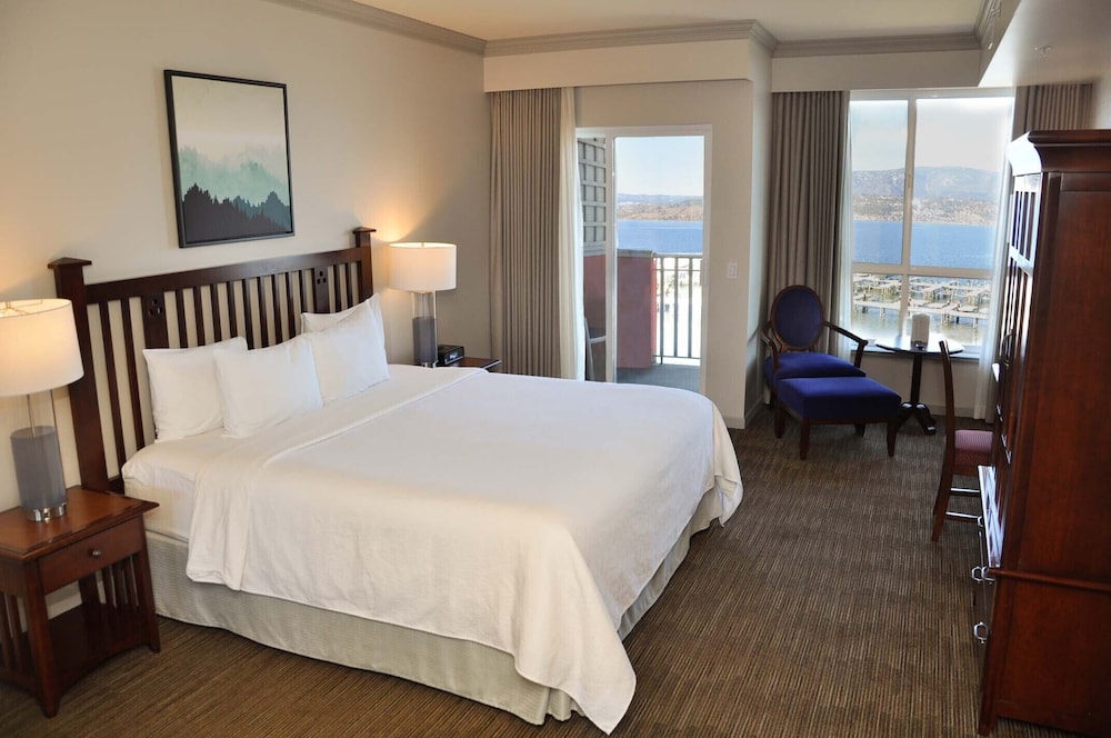 Manteo Resort Waterfront Hotel Villas 22/70
