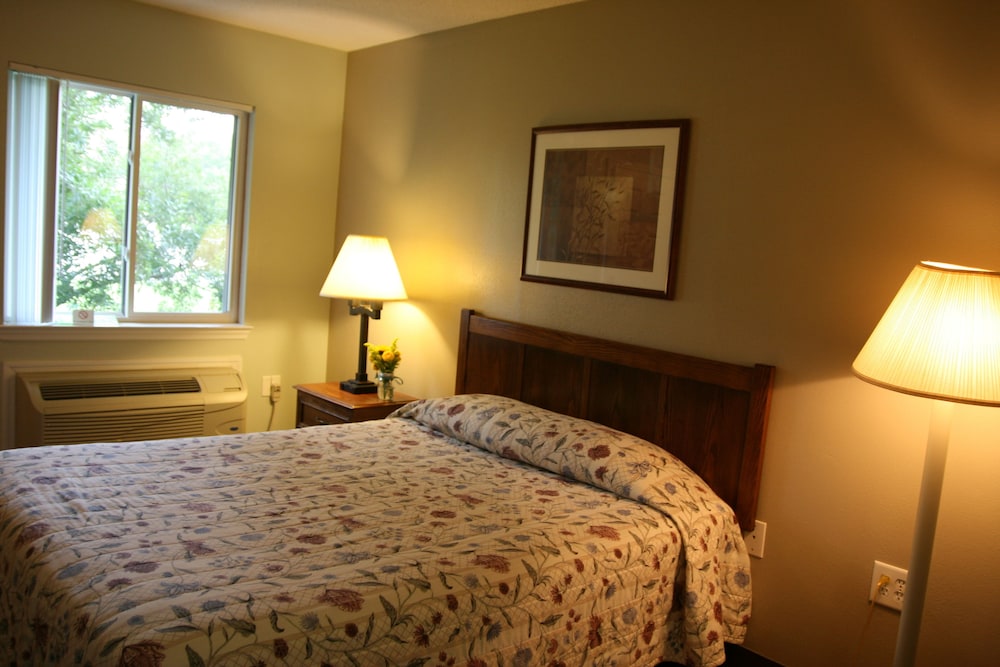 Affordable Suites 22/57