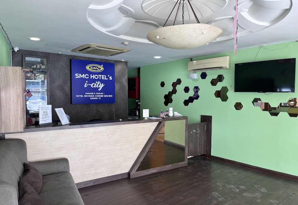 OYO 90894 Hotel Smc I-city 5/54