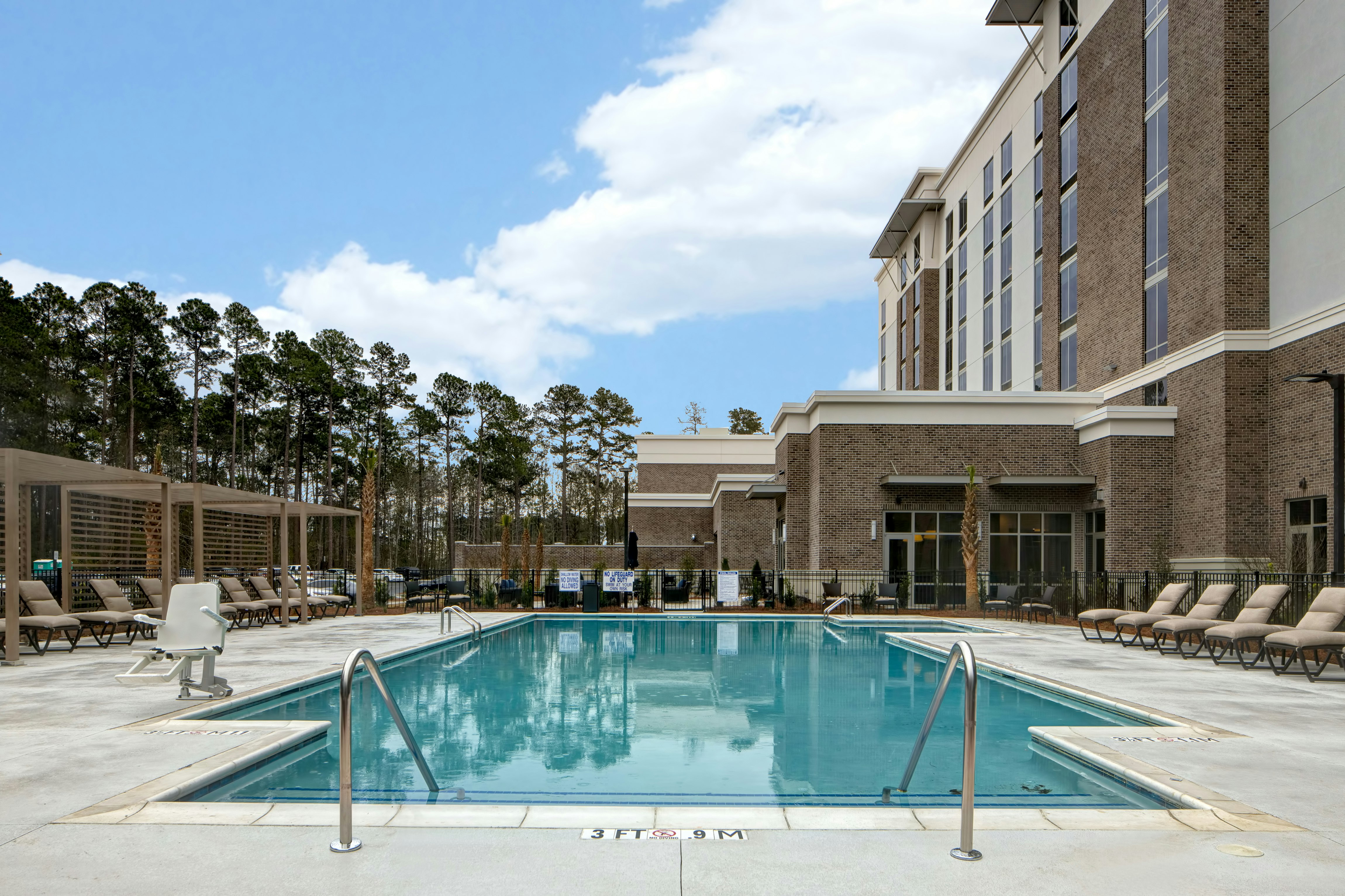 Homewood Suites By Hilton Summerville 26/26
