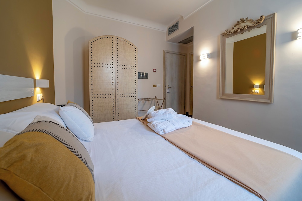 Vecchio Borgo 15/49