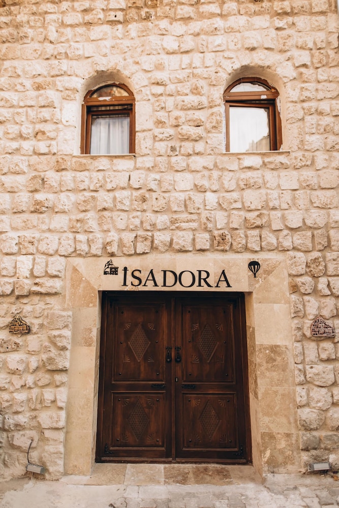Isadora Cave Cappadocia 1/50